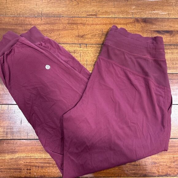 Dance Studio Mid Rise Jogger 28” - Picture 2 of 4